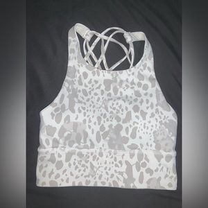 lululemon free to be high neck longline bra size 2